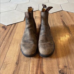 Blundstone waterproof Chelsea